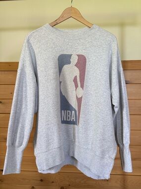 Abercrombie & Fitch Soft A&F NBA Crewneck